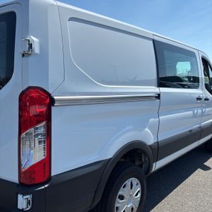 FORD TRANSIT 250 - 9