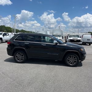 JEEP GRAND CHEROKEE LIMITED - 10