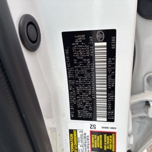 2025 Toyota CAMRY SE thumbnail 48