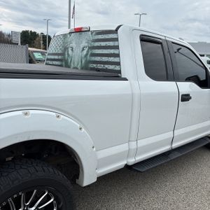 FORD F-150 XLT - 9