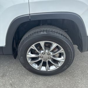 صورة مصغرة 18 لـ 2019 JEEP CHEROKEE LATITUDE PLUS