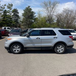 FORD EXPLORER BASE - 3