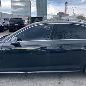 AUDI A4 2.0T PREMIUM - 4