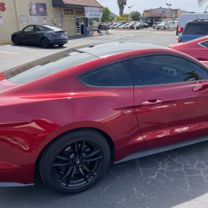 FORD MUSTANG GT PREMIUM - 9
