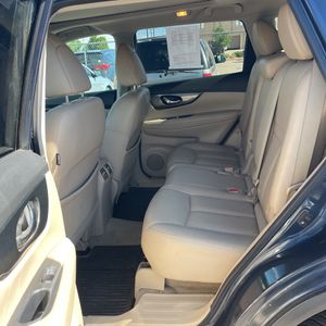 2015 Nissan ROGUE SL — миниатюра 32