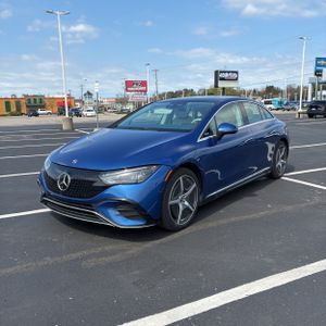 MERCEDES-BENZ EQE - 1