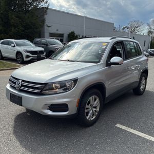 VOLKSWAGEN TIGUAN 2.0T S 4MOTION - 1