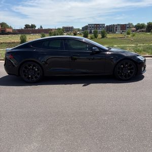 TESLA MODEL S LONG RANGE - 10