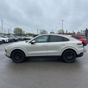 PORSCHE CAYENNE COUPE - 3