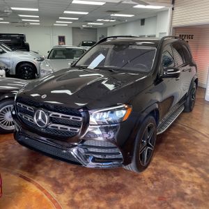 MERCEDES-BENZ GLS - 1