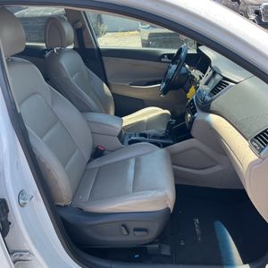 صورة مصغرة 33 لـ 2018 Hyundai TUCSON LIMITED
