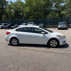 2015 KIA FORTE LX — фото 10