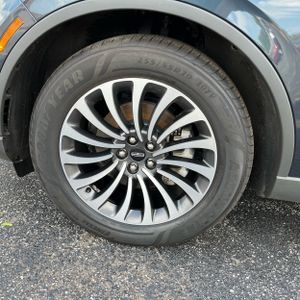 صورة 17 لـ 2022 Lincoln AVIATOR RESERVE