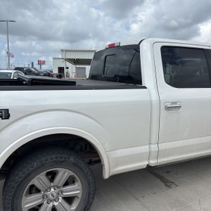 FORD F150 LARIAT - 9