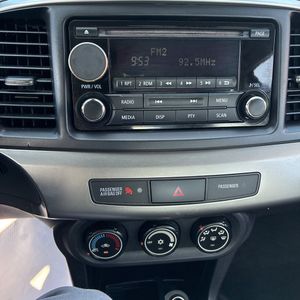 2014 Mitsubishi LANCER ES — миниатюра 37