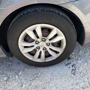 صورة مصغرة 18 لـ 2011 Hyundai SONATA GLS