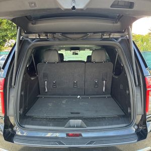 2023 Chevrolet SUBURBAN LT thumbnail 44