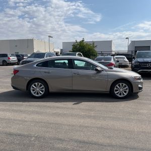 CHEVROLET MALIBU LT - 10