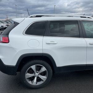 JEEP CHEROKEE LIMITED - 9