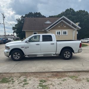 2019 RAM 1500 CLASSIC TRADESMAN — фото 3