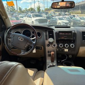 2010 Toyota SEQUOIA PLATINUM 照片 34