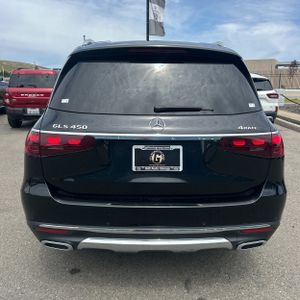 MERCEDES-BENZ GLS - 7