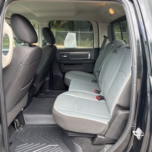 2023 RAM 1500 CLASSIC SLT — миниатюра 32