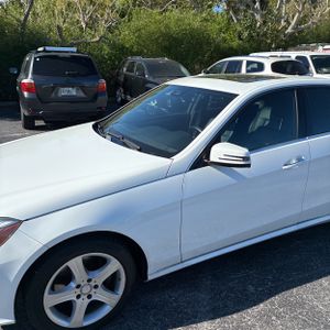 MERCEDES-BENZ E-CLASS - 2