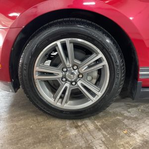 2010 FORD MUSTANG V6 — миниатюра 17