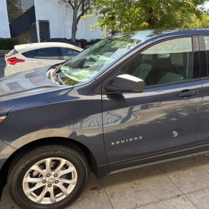 CHEVROLET EQUINOX LS - 2