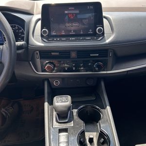2021 Nissan ROGUE S — миниатюра 37