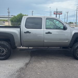 2009 Chevrolet SILVERADO 1500 LT — миниатюра 11