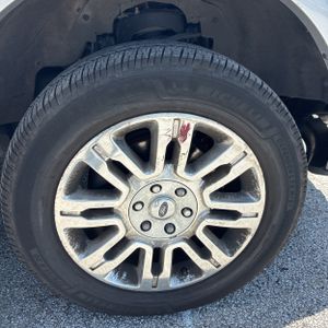 صورة مصغرة 20 لـ 2011 FORD F-150 PLATINUM
