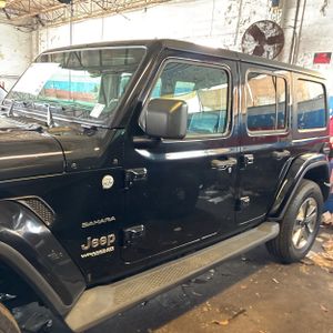 2020 JEEP WRANGLER UNLIMITED SAHARA 照片 3
