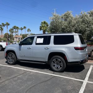 JEEP WAGONEER SERIES III - 3