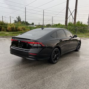 صورة 8 لـ 2025 Honda ACCORD SE