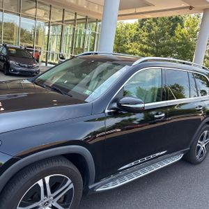 2021 Mercedes-BENZ GLS photo 2