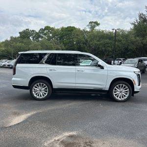 صورة 10 لـ 2026 Cadillac ESCALADE BASE