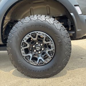 2025 FORD F-150 RAPTOR — миниатюра 18
