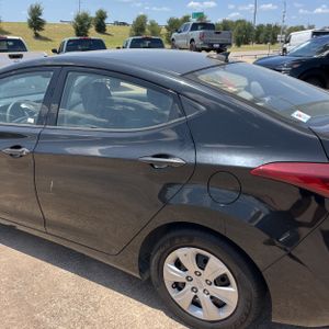 2016 Hyundai ELANTRA SE — фото 6