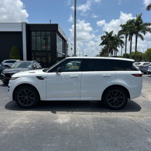 صورة 3 لـ 2023 LAND Rover RANGE ROVER SPORT P400 DYNAMIC SE