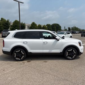 2023 KIA TELLURIDE S — фото 10