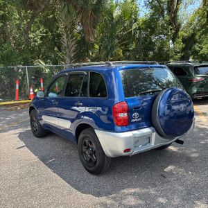 2005 Toyota RAV4 BASE — фото 5