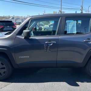 JEEP RENEGADE SPORT - 4