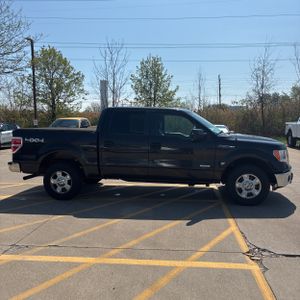 FORD F-150 XLT - 10