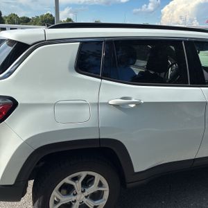2024 JEEP COMPASS LATITUDE 照片 9