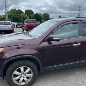 2011 KIA SORENTO LX — фото 2