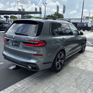 2026 BMW X7 XDRIVE40I photo 8