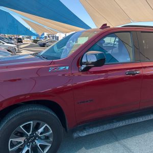 CHEVROLET TAHOE Z71 - 2