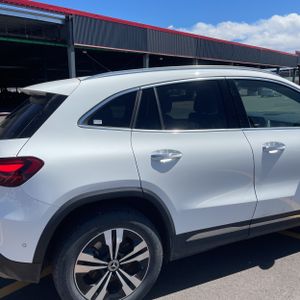 MERCEDES-BENZ GLA - 9